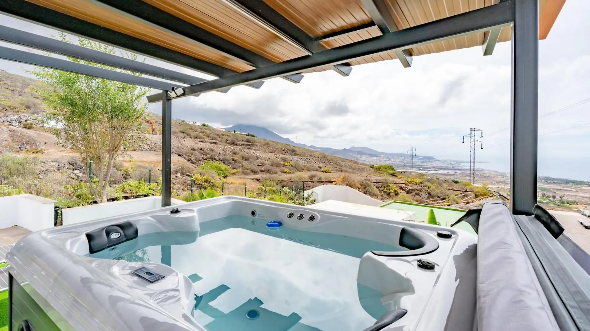 El Rinconcito With Sea View Villa Los Menores