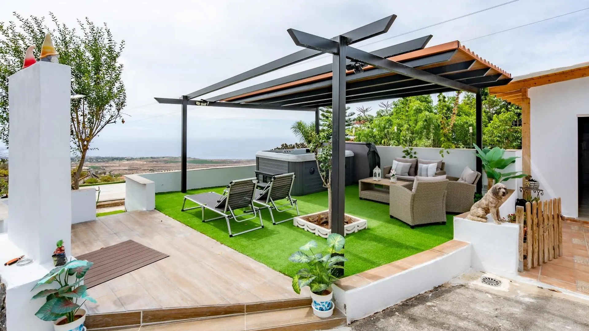 El Rinconcito With Sea View Villa Los Menores
